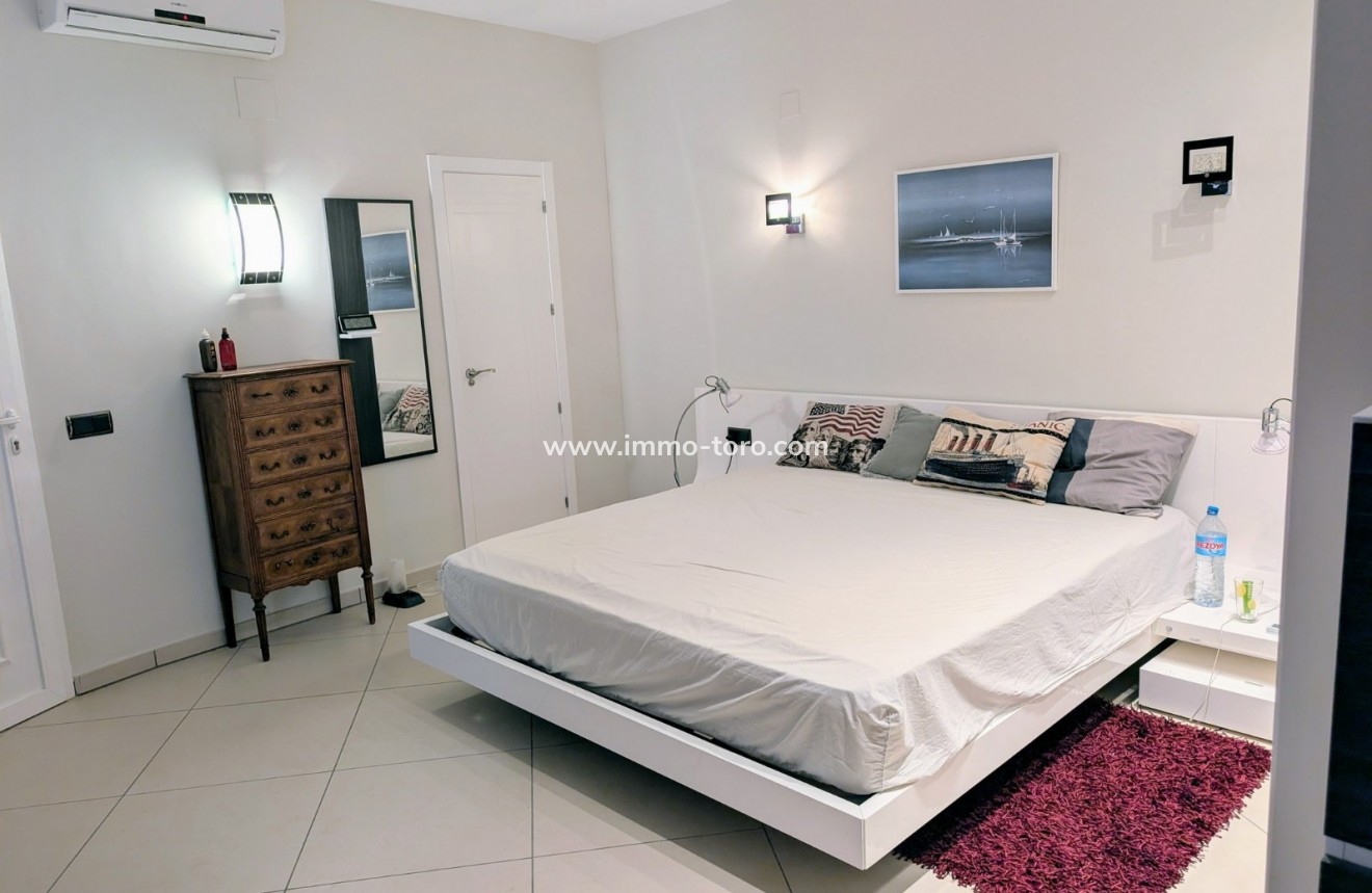 Resale - Villa - Moraira - El Portet