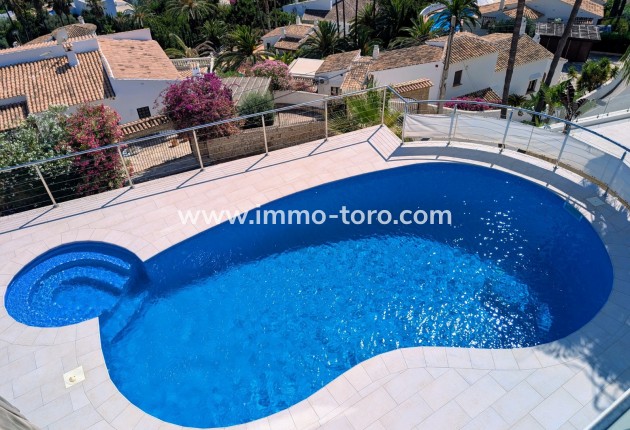 Resale - Villa - Moraira - El Portet