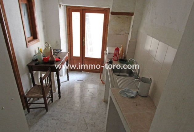 Resale - Village House - Sagra