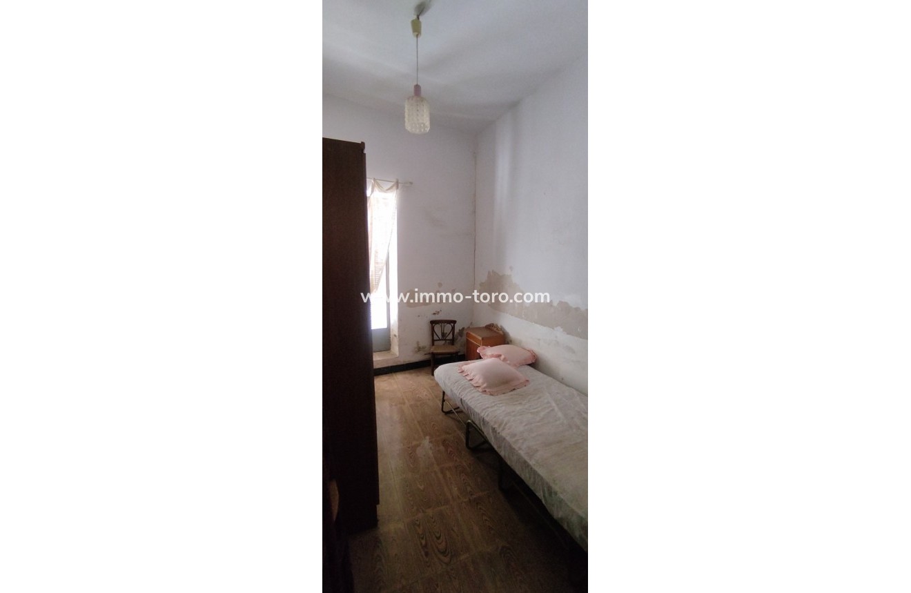 Resale - Village House - Sagra
