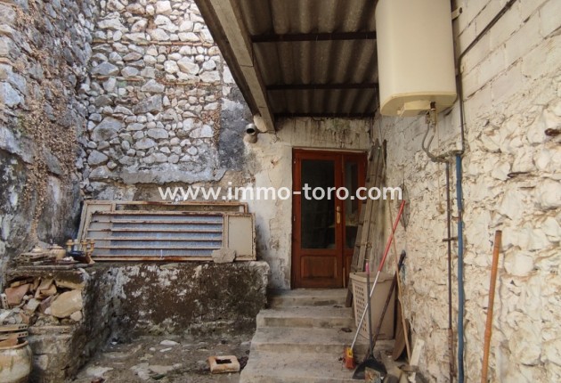 Resale - Village House - Sagra