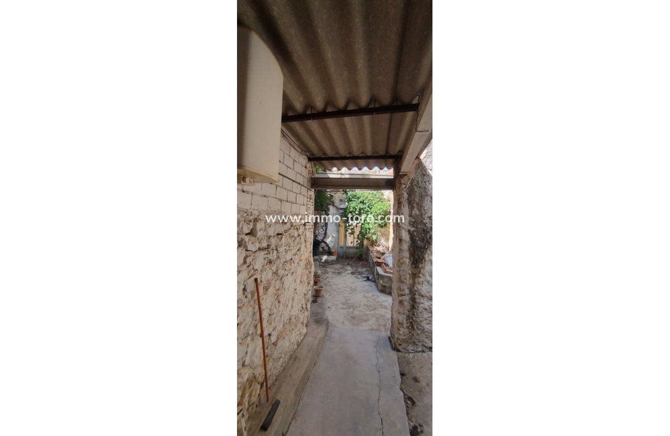 Resale - Village House - Sagra