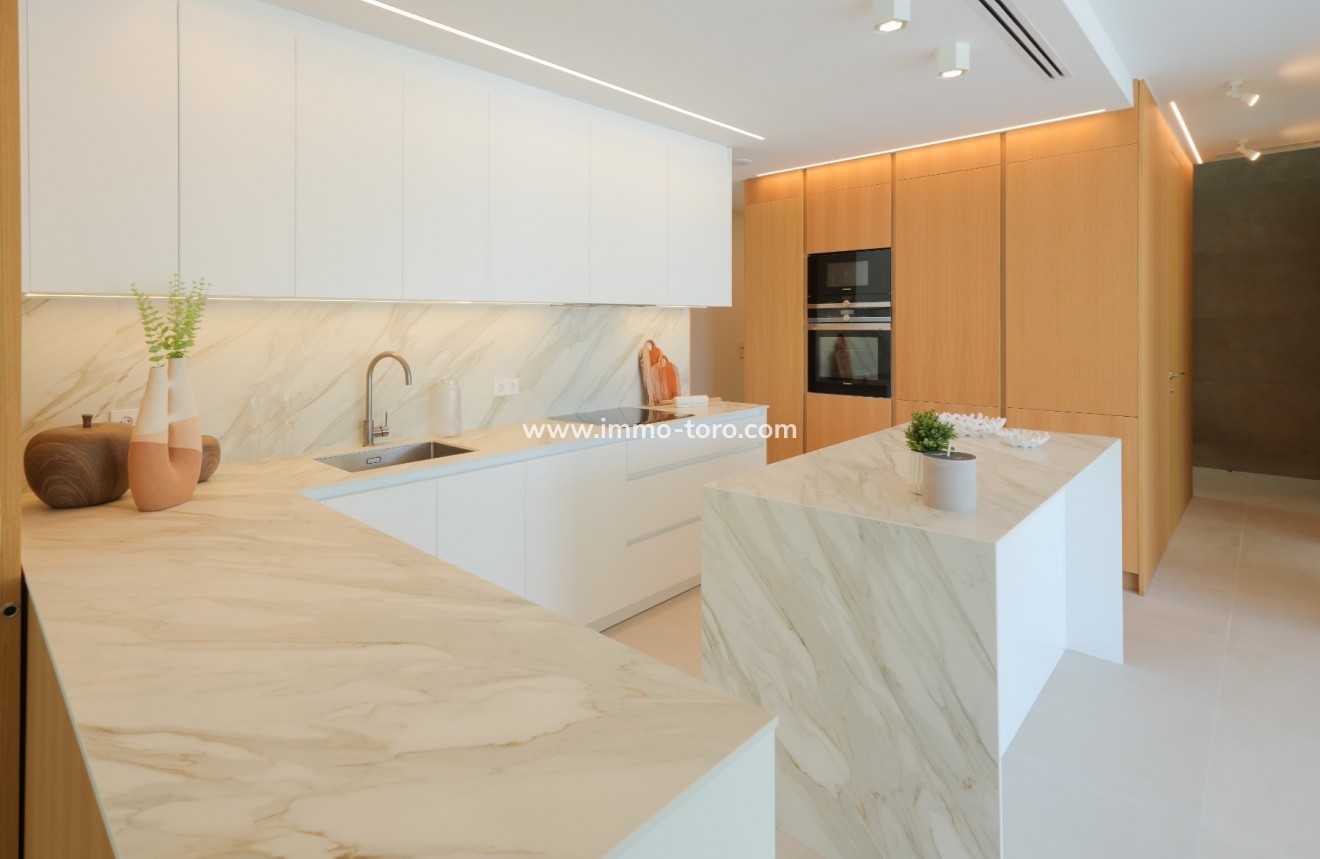 Resale - Villa - Moraira