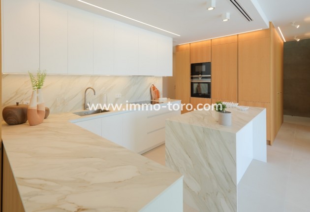 Resale - Villa - Moraira