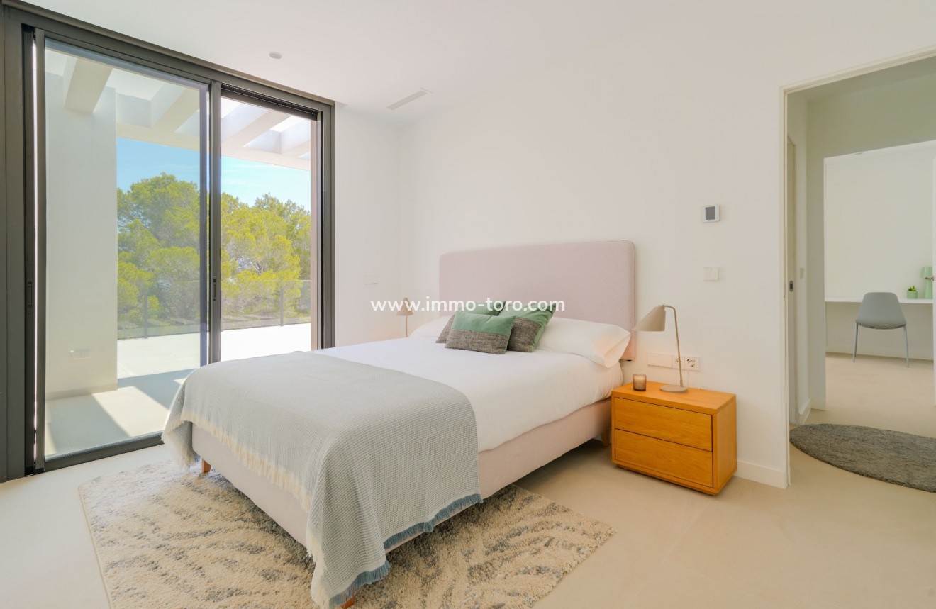 Resale - Villa - Moraira