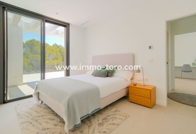 Resale - Villa - Moraira