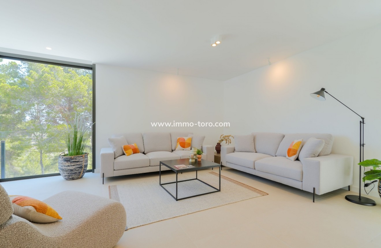 Resale - Villa - Moraira