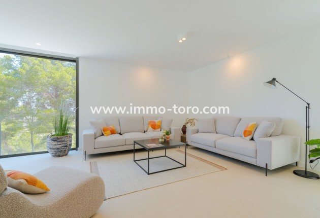 Resale - Villa - Moraira