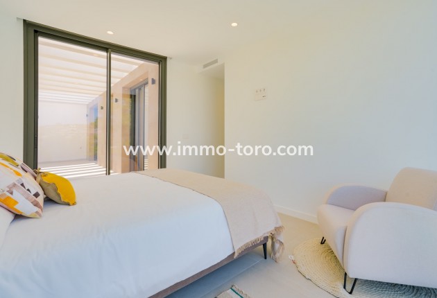 Resale - Villa - Moraira