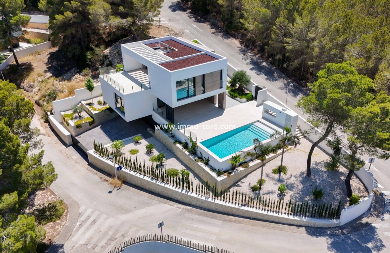 Resale - Villa - Moraira