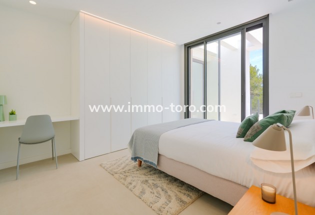 Resale - Villa - Moraira