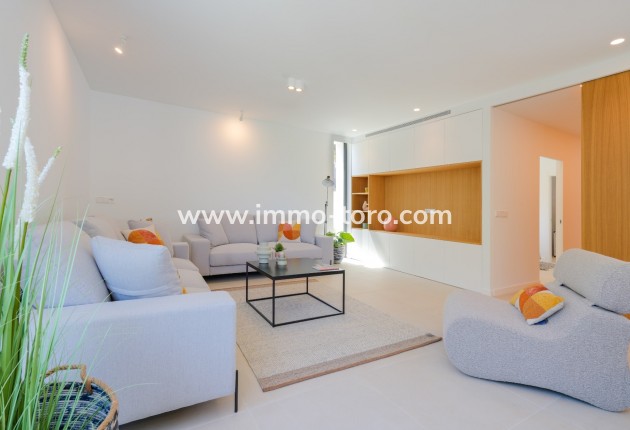 Resale - Villa - Moraira