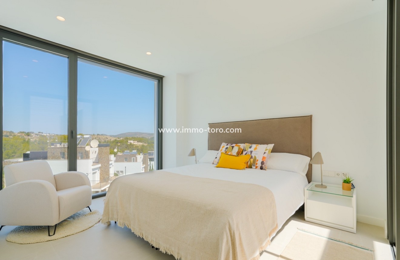 Resale - Villa - Moraira