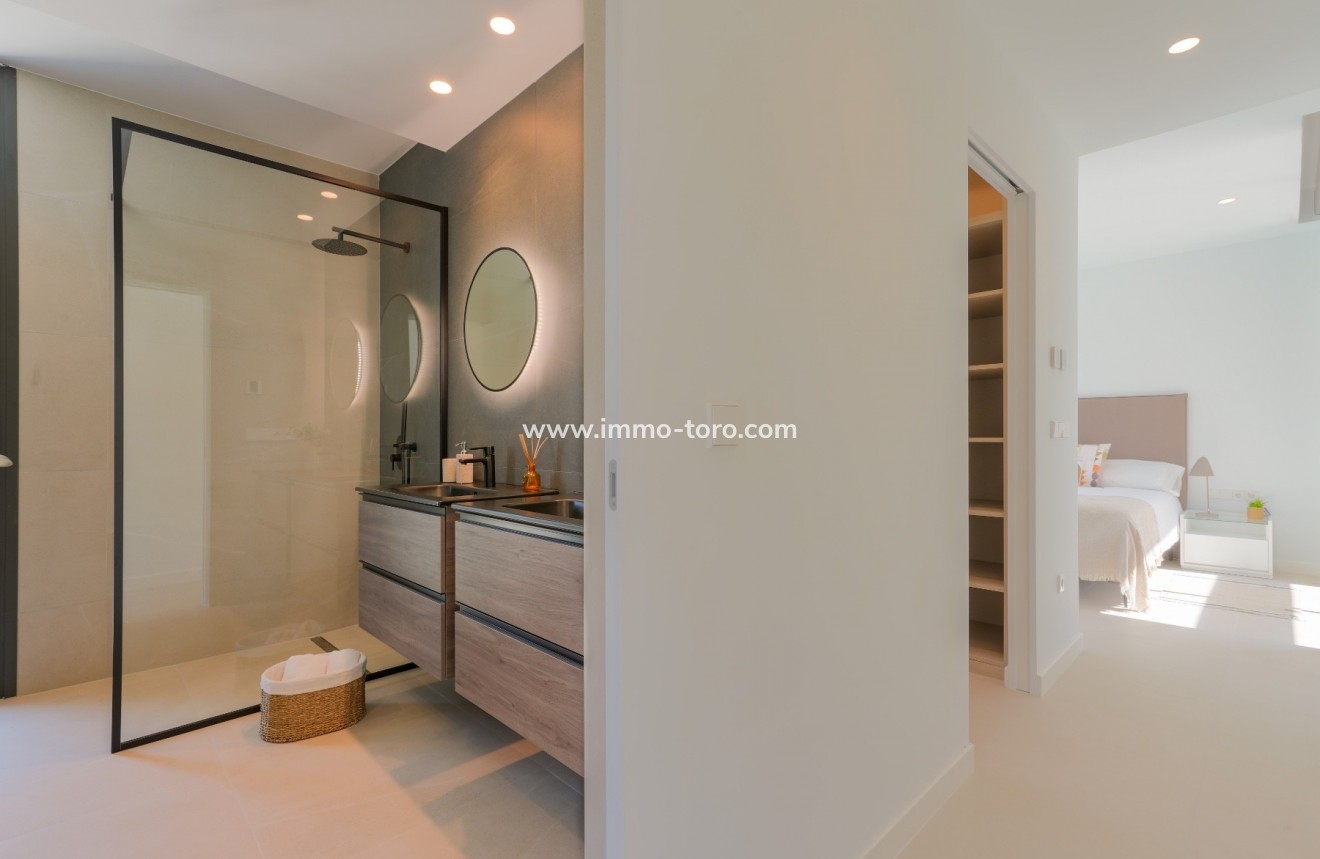 Resale - Villa - Moraira