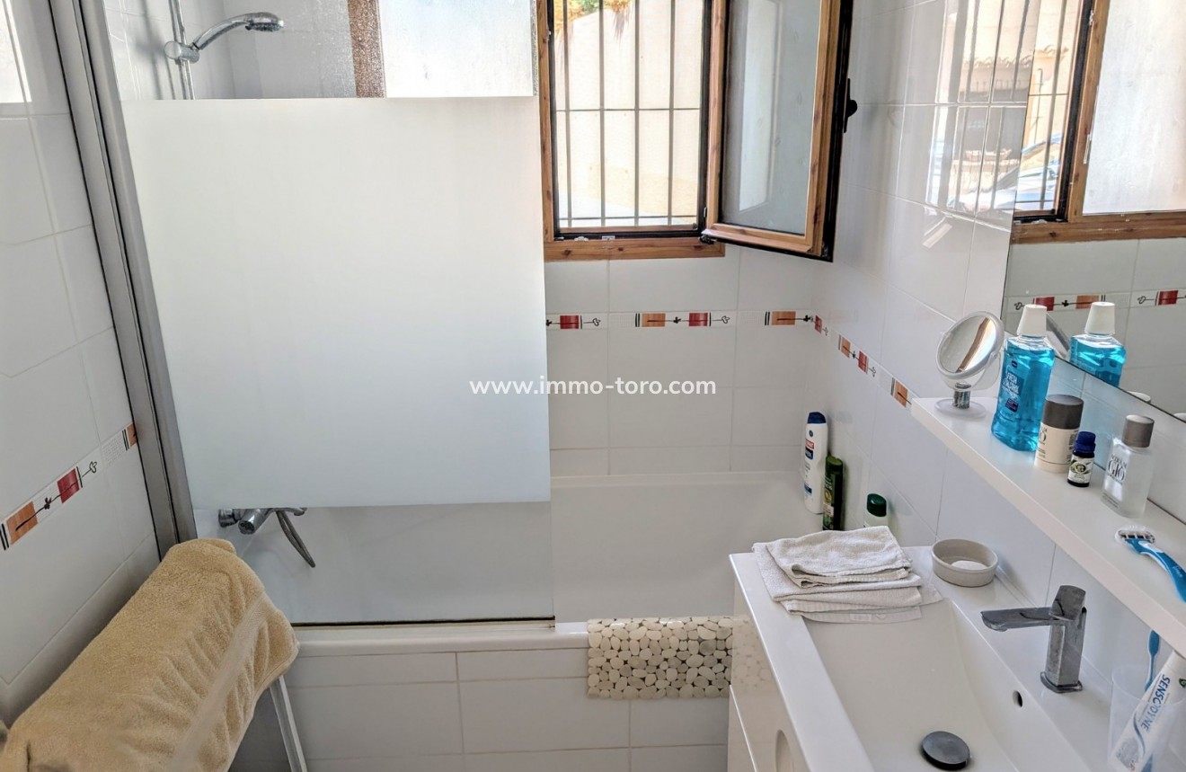 Resale - Detached house / Townhouse - Moraira - Benimeit