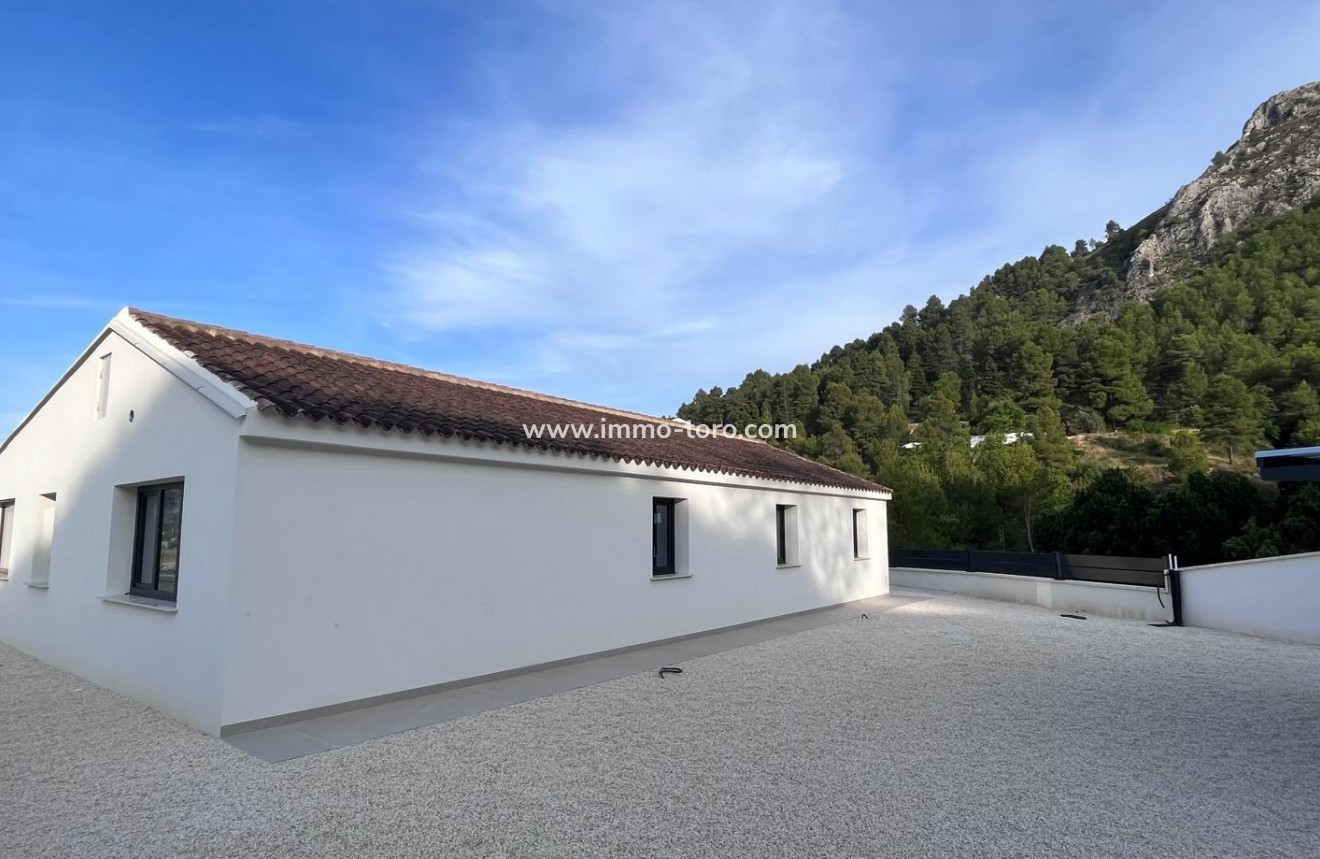 New Build - Villa - Penàguila - El Olivar