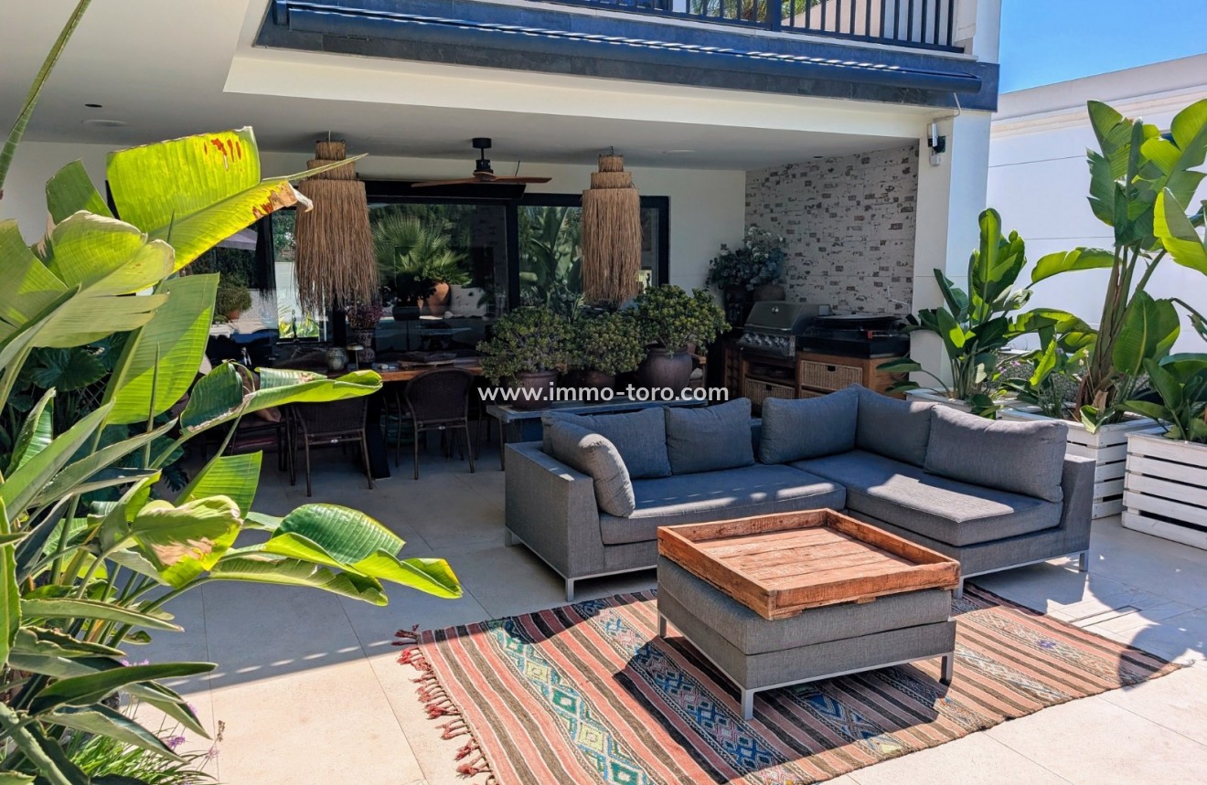 Resale - Villa - Calpe - La Calalga