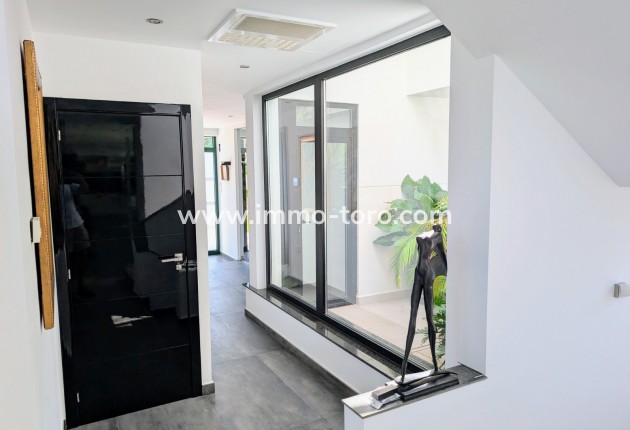 Resale - Villa - Calpe - La Calalga