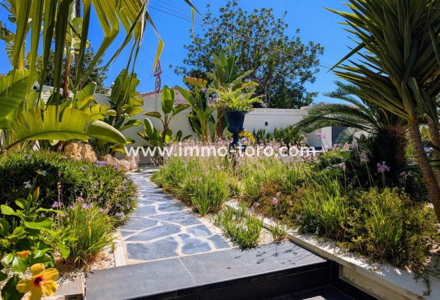 Resale - Villa - Calpe - La Calalga