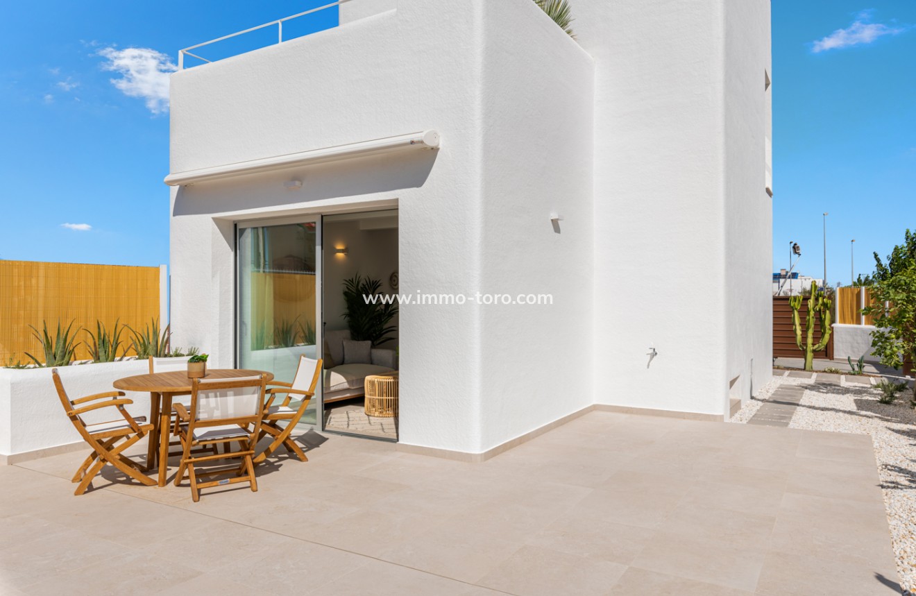 Nueva construcción  - Villa / Chalet - Los Alcázares