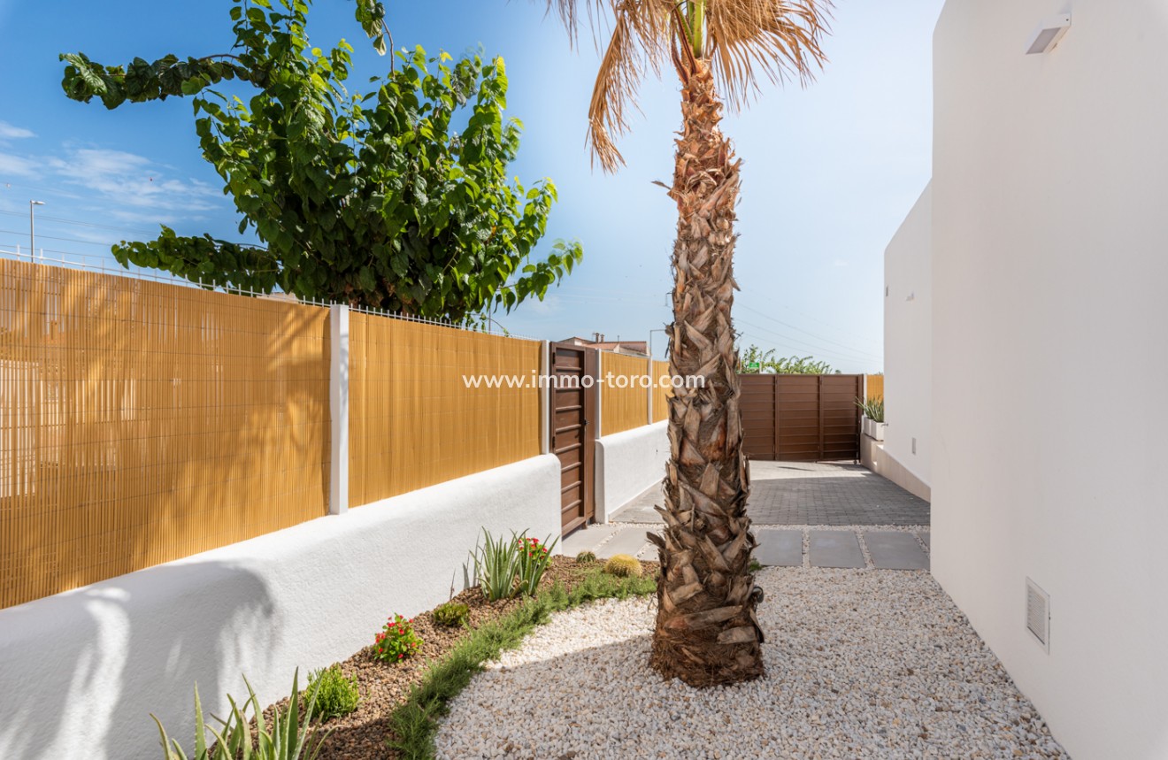 Nueva construcción  - Villa / Chalet - Los Alcázares