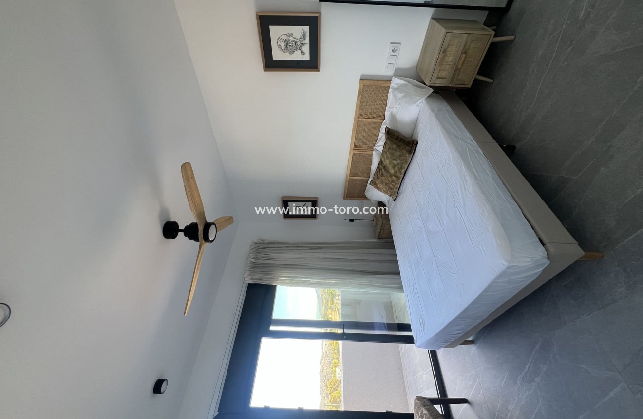 New Build - Detached house / Townhouse - Polop