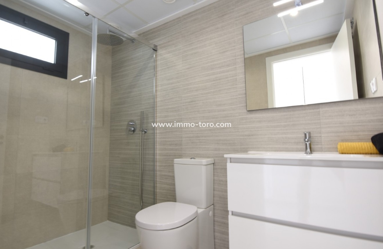 Nueva construcción  - Apartamento - San Miguel de Salinas