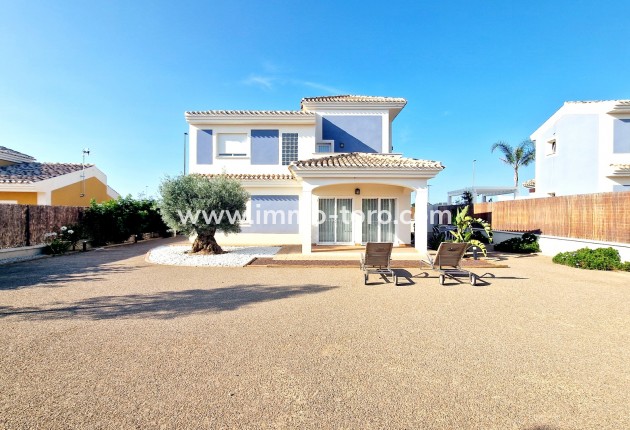 Nouvelle construction - Villa - Purias