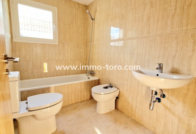 Nouvelle construction - Villa - Purias