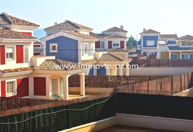 Nouvelle construction - Villa - Purias