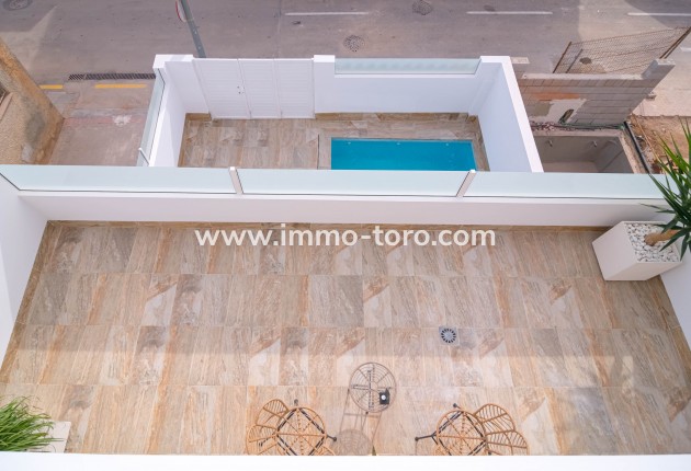 New Build - Detached house / Townhouse - Jerónimo y Avileses