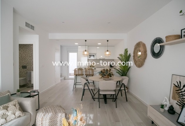 New Build - Detached house / Townhouse - Jerónimo y Avileses