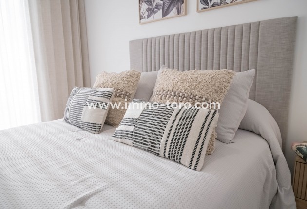 New Build - Detached house / Townhouse - Jerónimo y Avileses