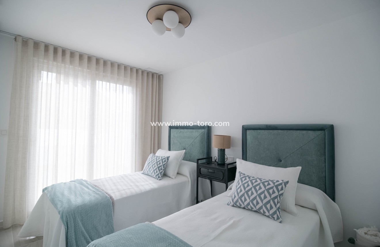 New Build - Detached house / Townhouse - Jerónimo y Avileses