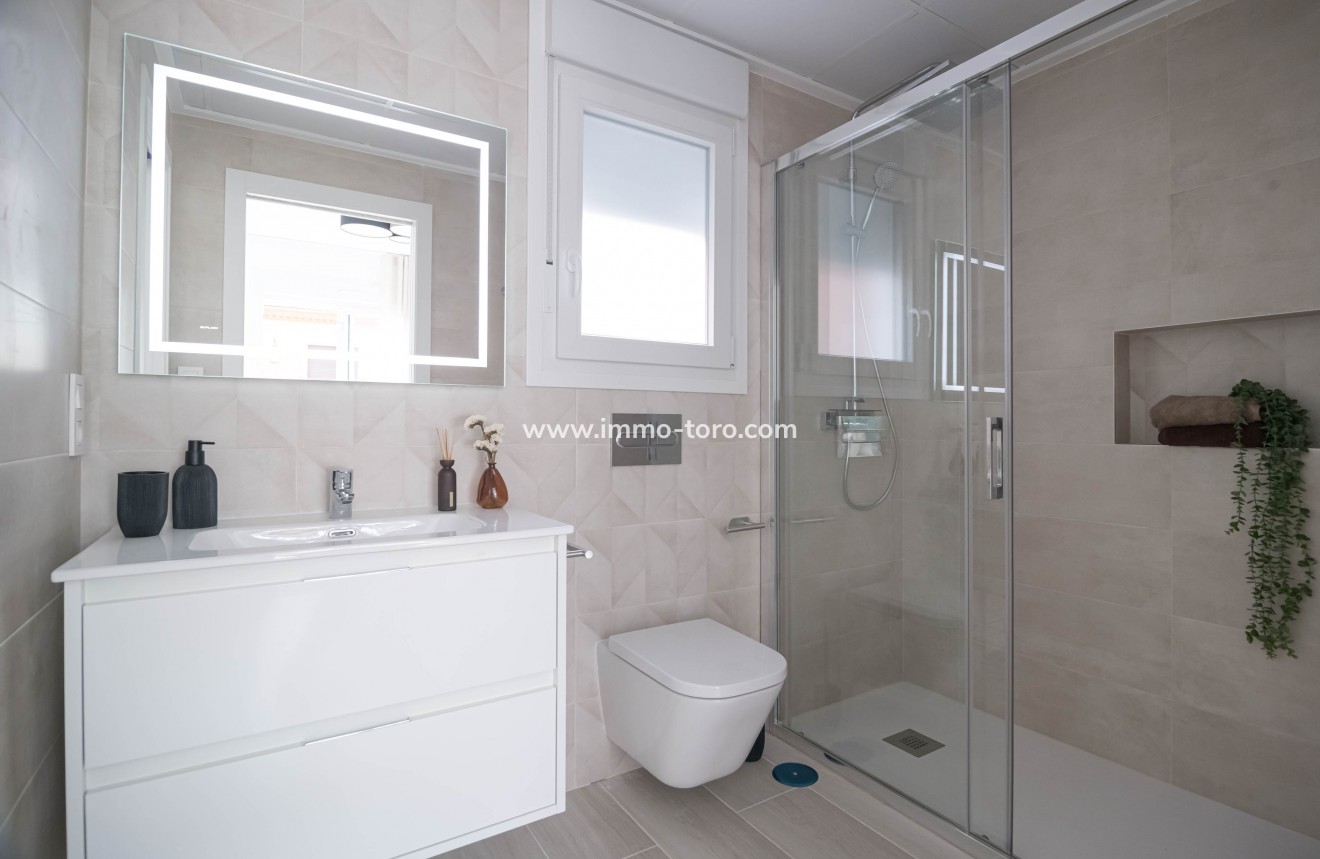 New Build - Detached house / Townhouse - Jerónimo y Avileses