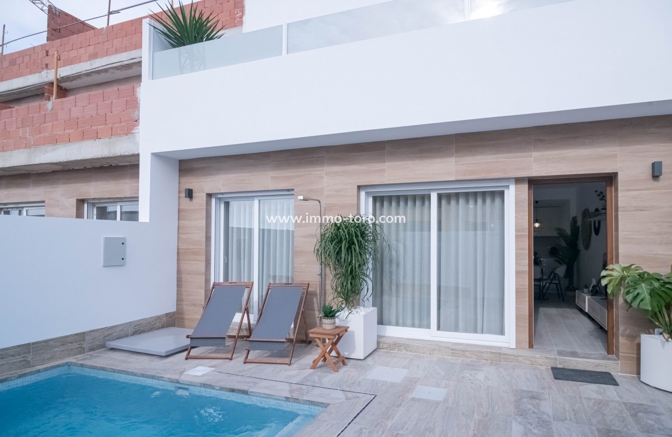New Build - Detached house / Townhouse - Jerónimo y Avileses