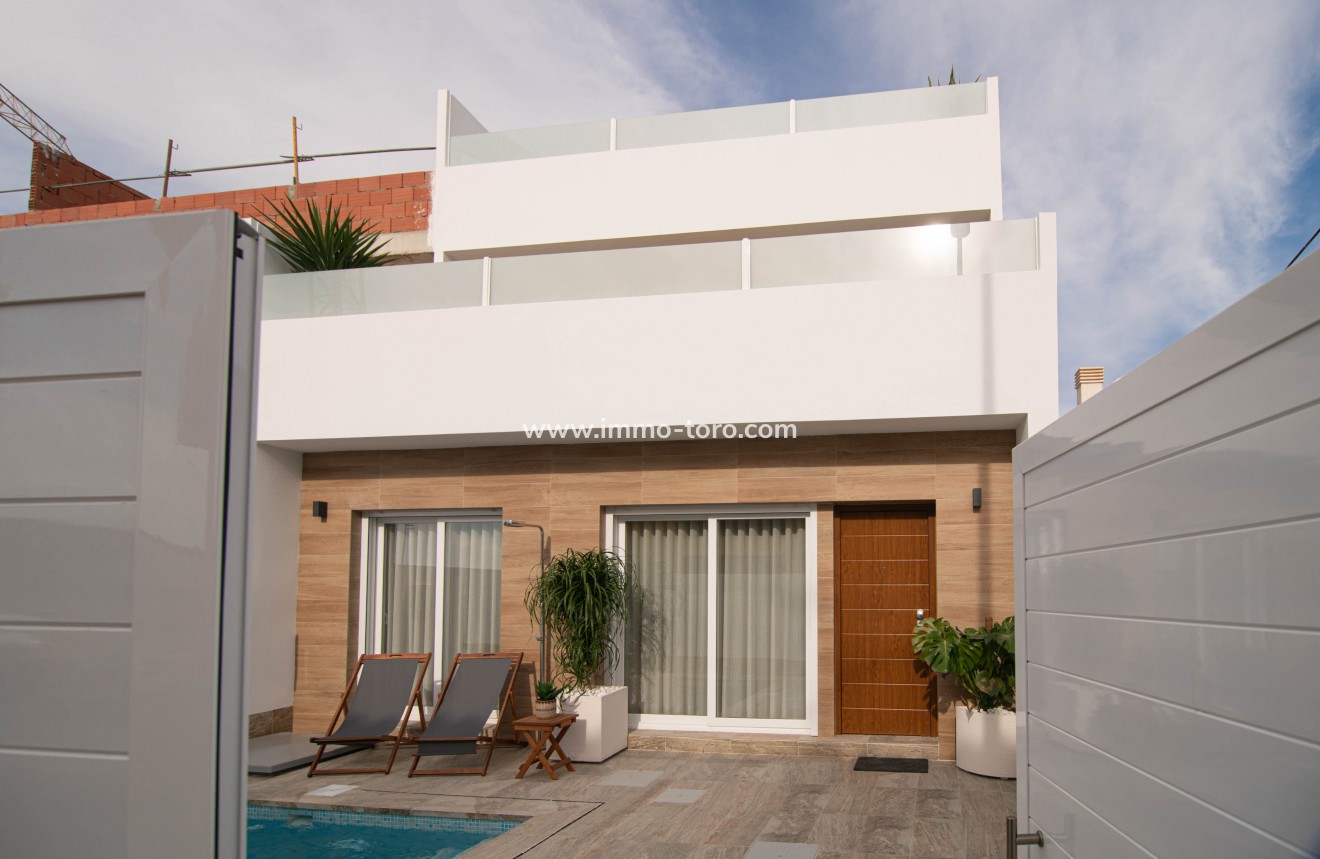 New Build - Detached house / Townhouse - Jerónimo y Avileses