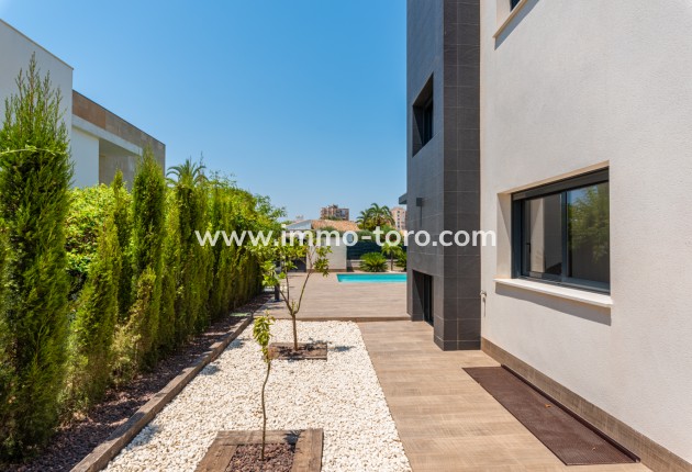 Nueva construcción  - Villa / Chalet - Playa Paraiso