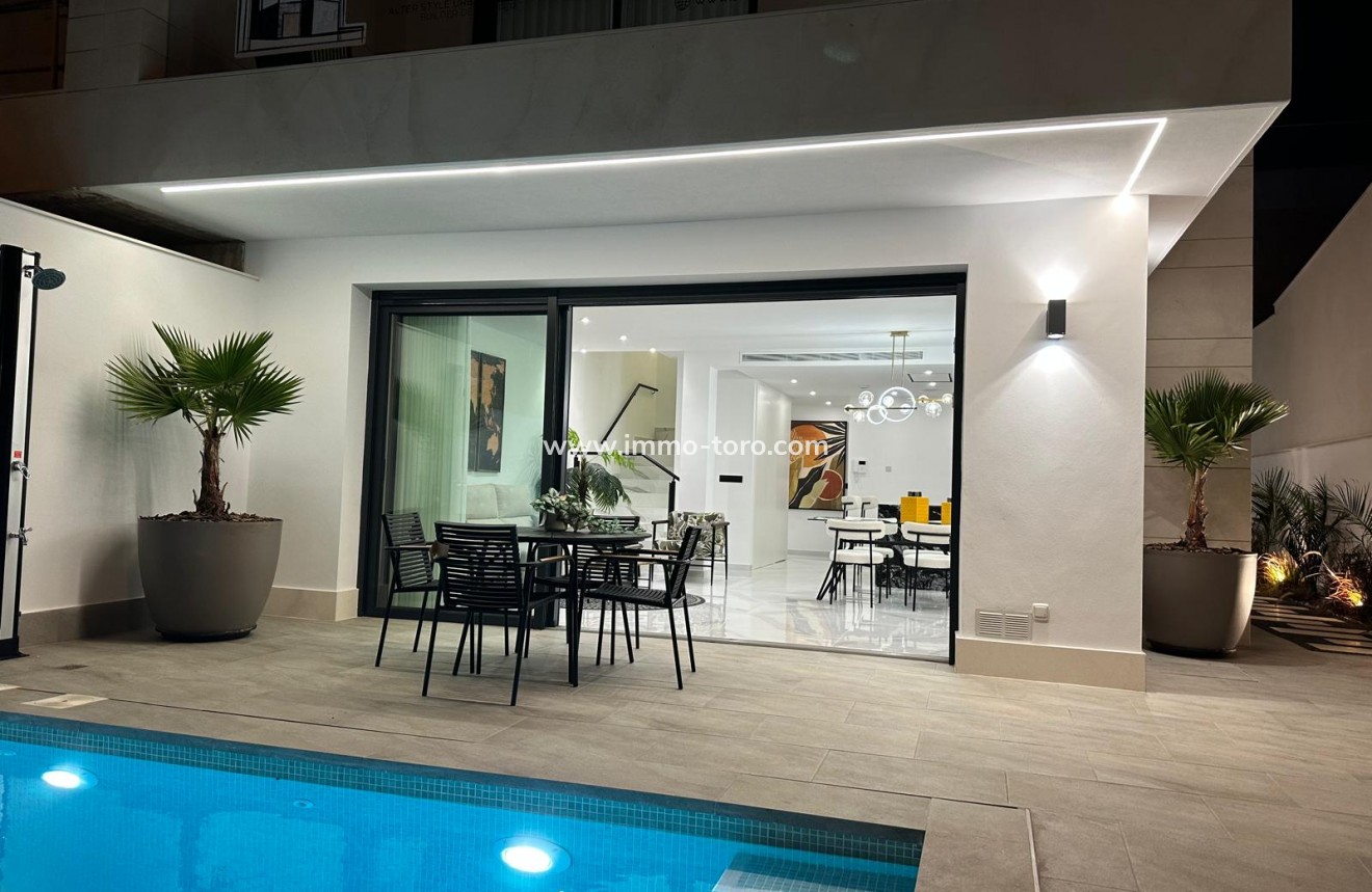 Nueva construcción  - Villa / Chalet - San Pedro del Pinatar