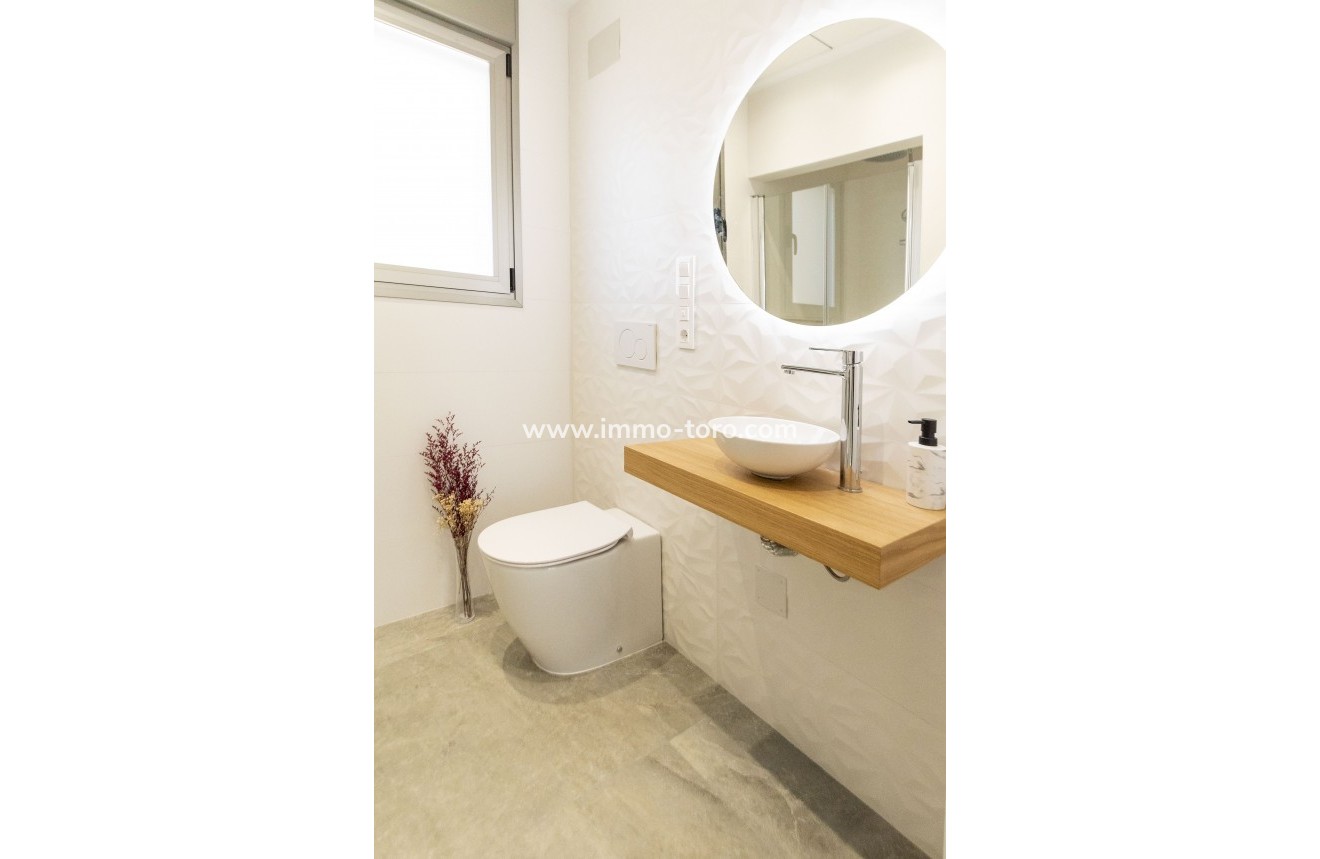 Nueva construcción  - Villa / Chalet - Pilar de la Horadada