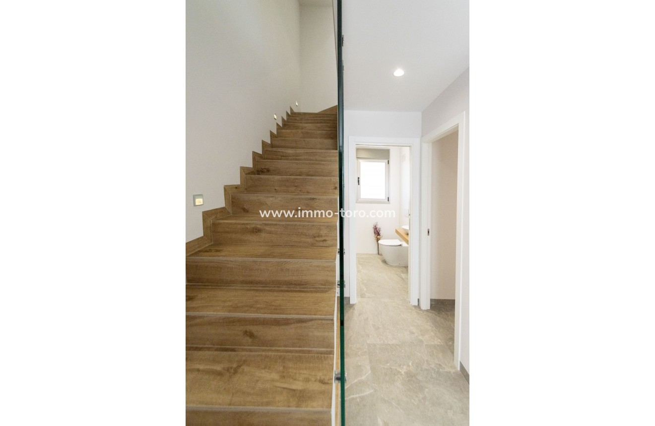 Nueva construcción  - Villa / Chalet - Pilar de la Horadada