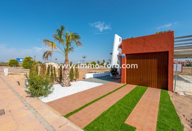 New Build - Detached house / Townhouse - Los Alcázares
