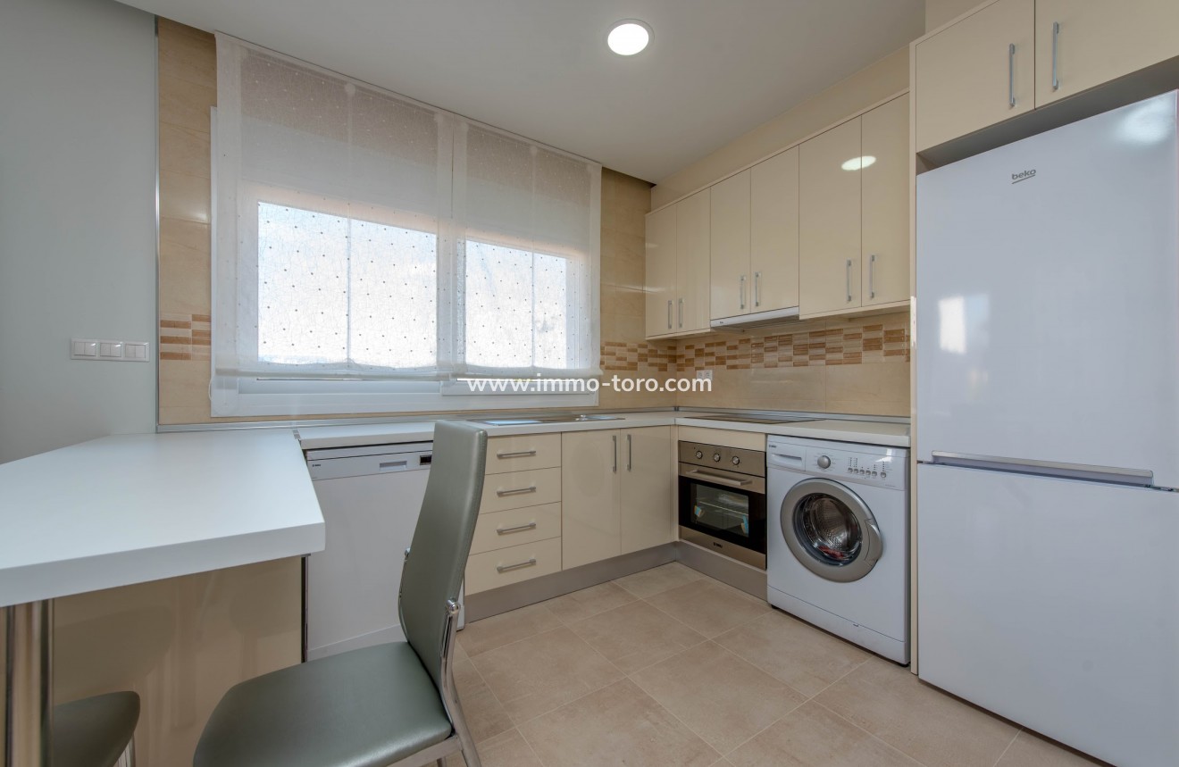 New Build - Detached house / Townhouse - Los Alcázares