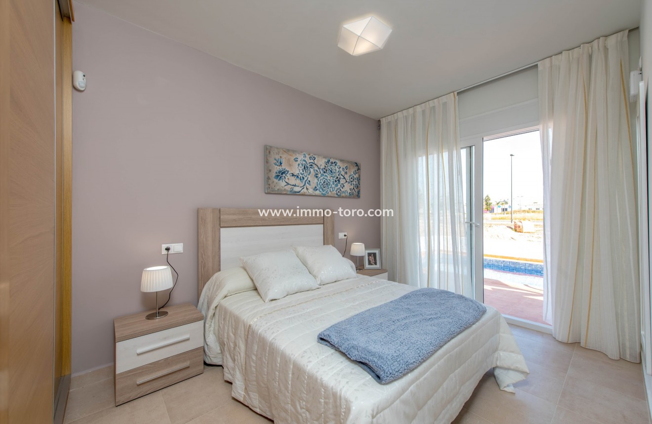 New Build - Detached house / Townhouse - Los Alcázares