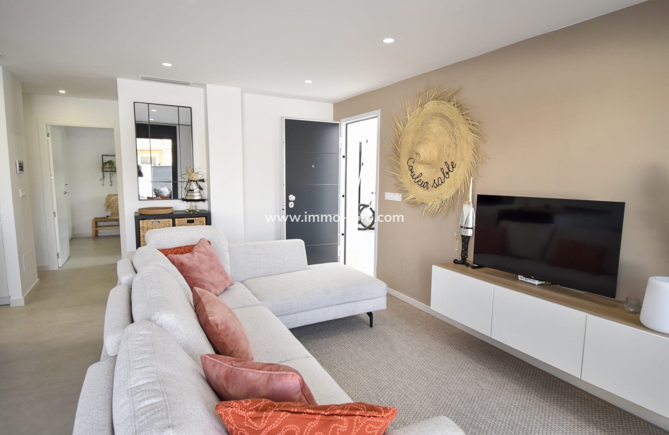 Nueva construcción  - Villa / Chalet - San Pedro del Pinatar