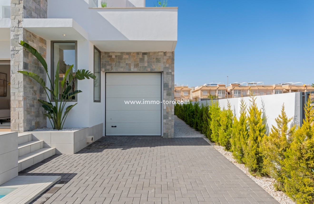 Nouvelle construction - Villa - Los Alcázares