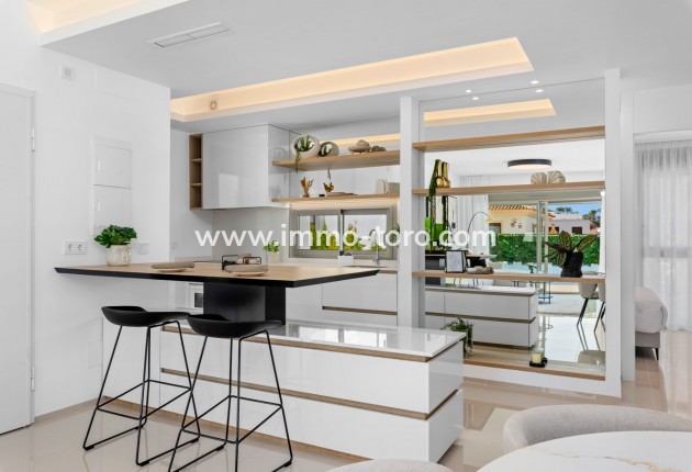 Nouvelle construction - Villa - Los Alcázares