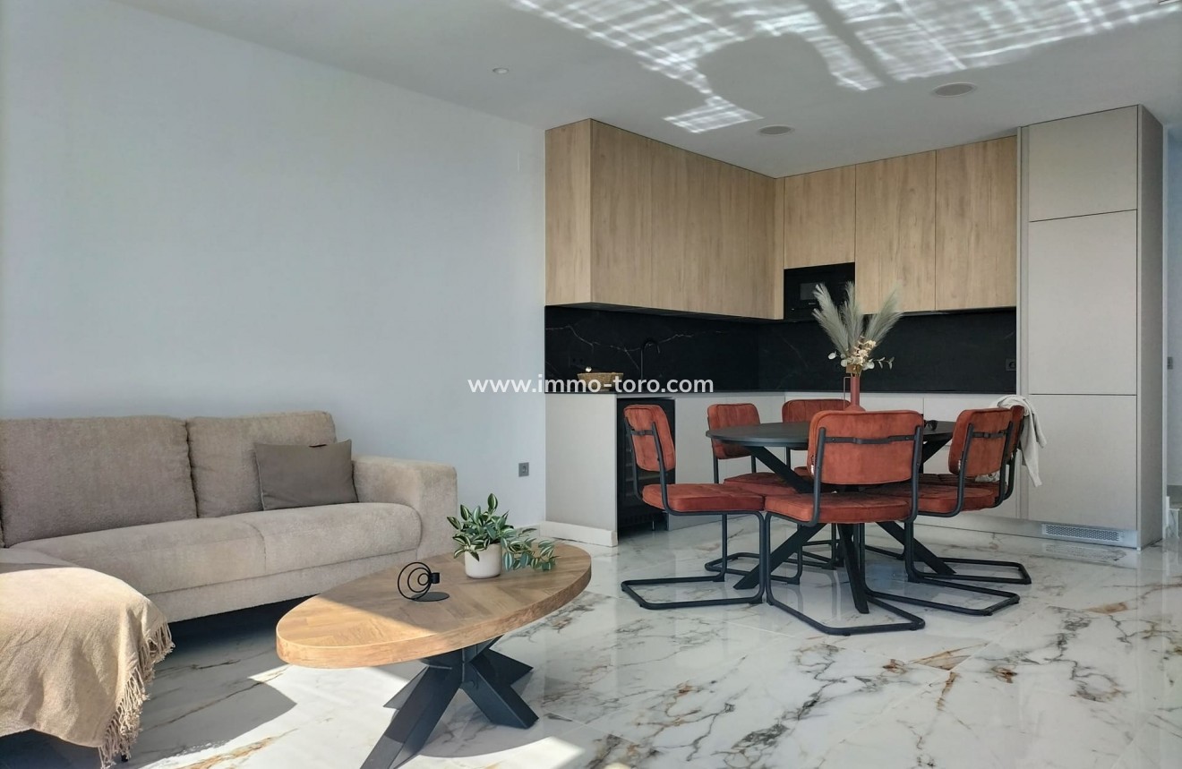 Nueva construcción  - Villa / Chalet - Pilar de la Horadada