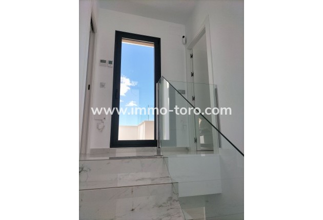 Nueva construcción  - Villa / Chalet - Pilar de la Horadada