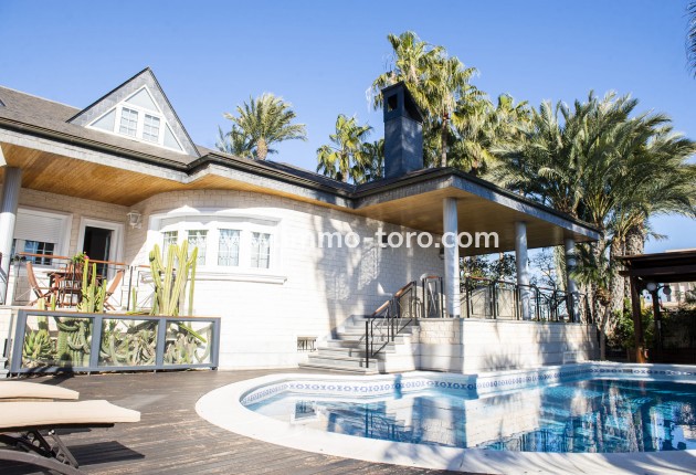 Nueva construcción  - Villa / Chalet - San Pedro del Pinatar